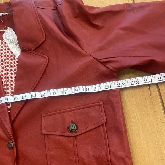 Women’s Red Faux Leather Jacket New size medium by Mystree M-L NEW - Picture 9 of 15